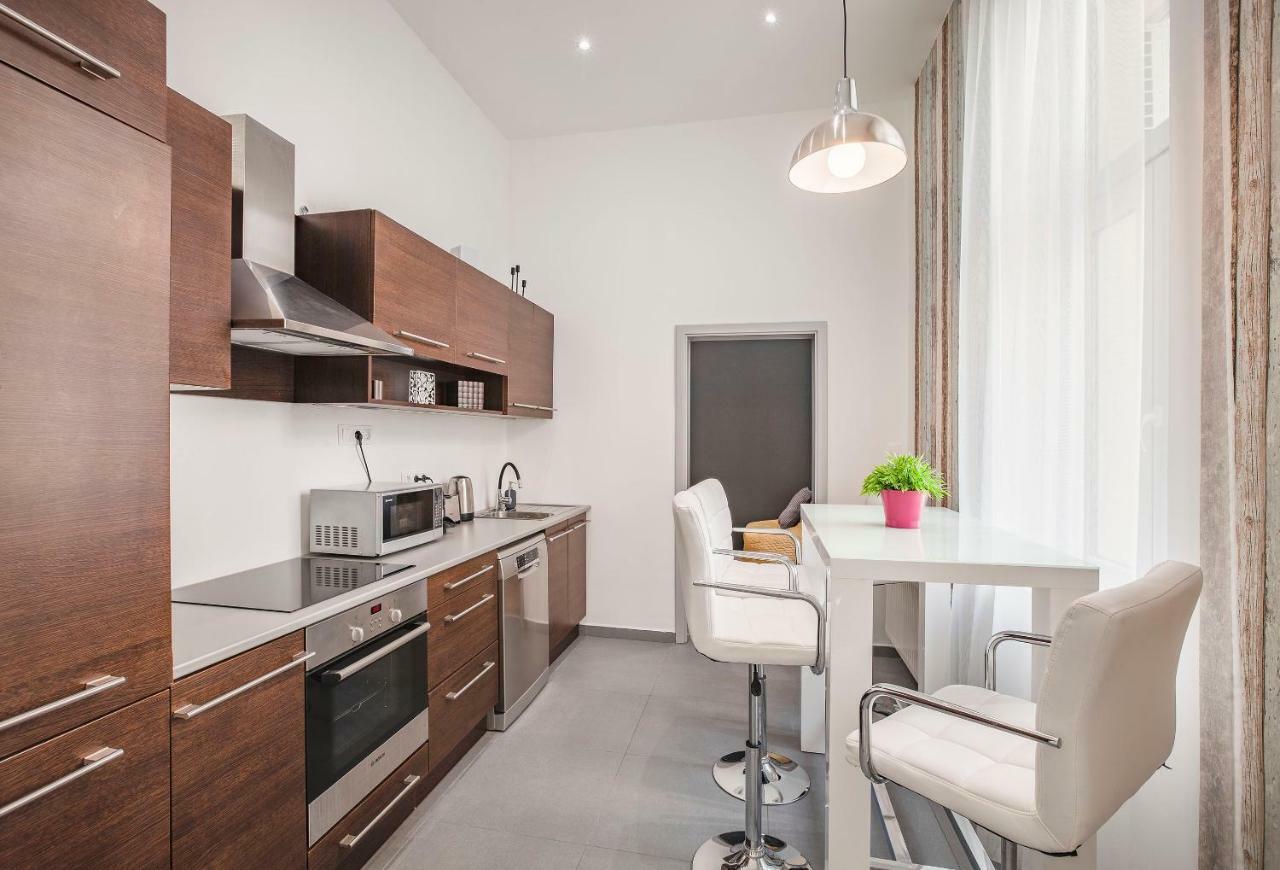 Budapest Broadway Apartment Exterior photo